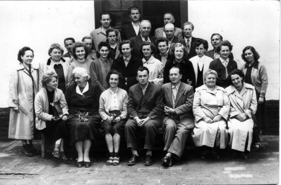 Az Eleki Általános Iskola tantestülete az 1960-as években, 1. kép