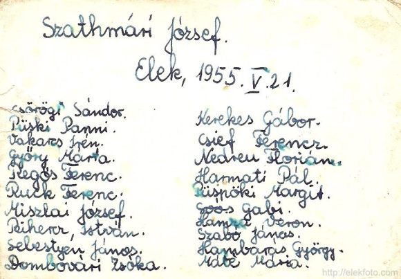 A színielóadás résztvevőinek névsora a kép hátulján, 1955