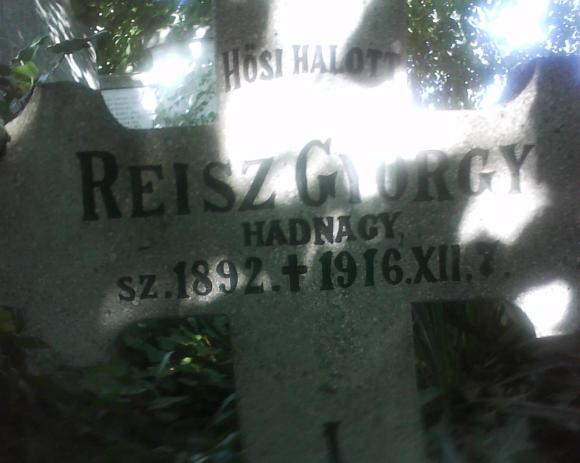 Reisz György  (1892-1916)  hadnagy sírköve Eleken