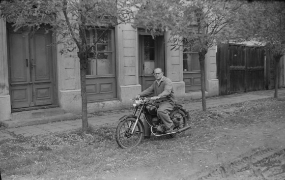 A Danuvia büszke eleki tulajdonosával