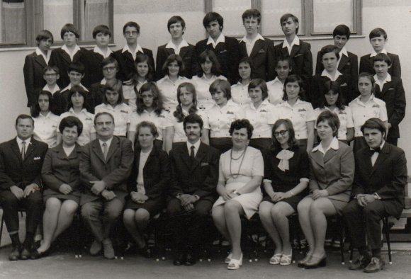 Általános Iskola, Elek 1974.június 8. 8.a osztály